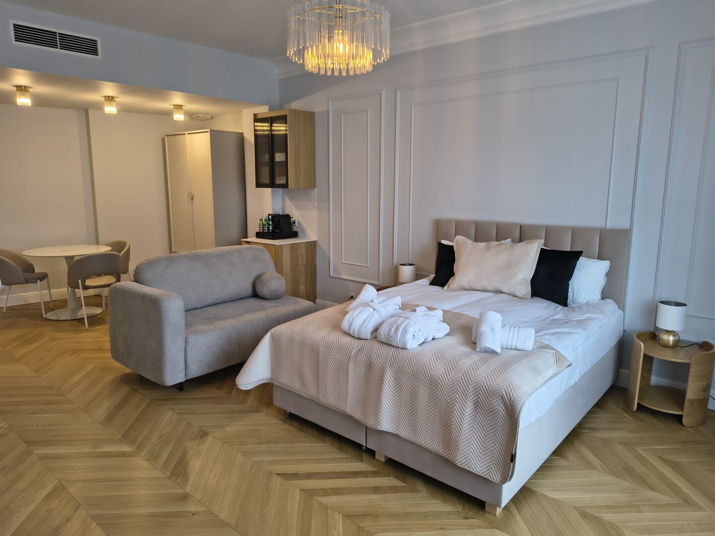 Apartament 310